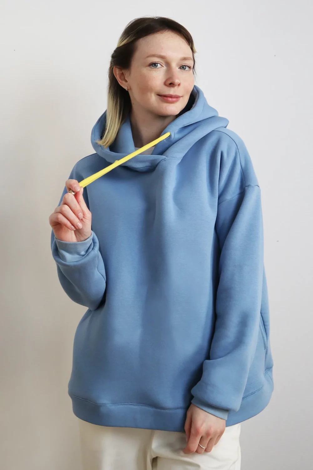 photo moam holly hoodie pattern